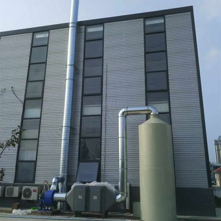   酸氣廢氣處理采用水噴淋塔+UV光解廢氣凈化組合來對廢氣進(jìn)行凈化，適合于連續(xù)和間歇排放廢氣的治理；