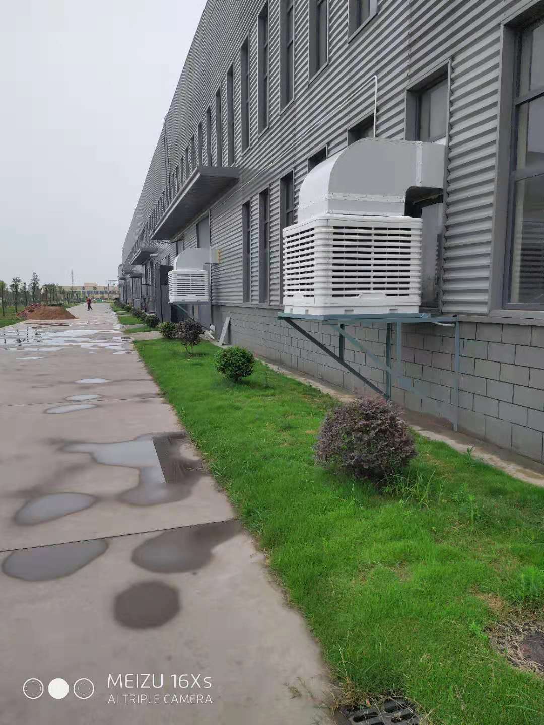 金屬零件加工廠怎么降溫，車間換氣降溫有哪些辦法